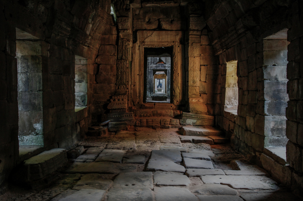 Exposure exercise - getting the stones on ground, wall & window to still show details instead of white.